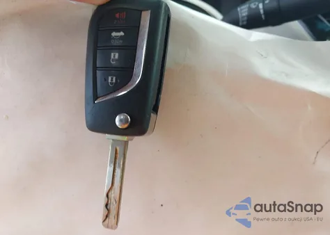 2021 Toyota Corolla Le z USA, uszkodzony, nr VIN 5YFEPMAE9MP236922